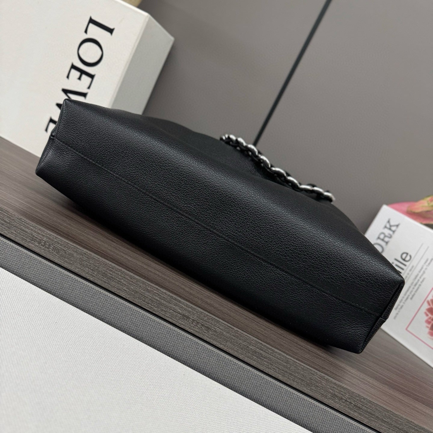 Loewe Flamenco