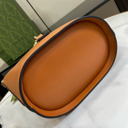 GC Shoulder Bag
