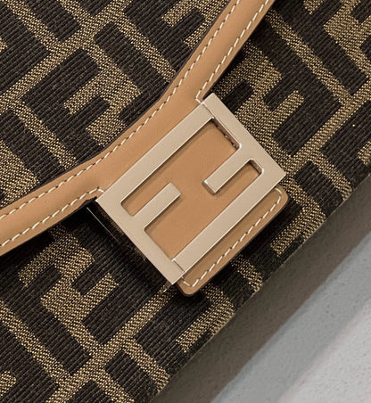Fendi Baguette