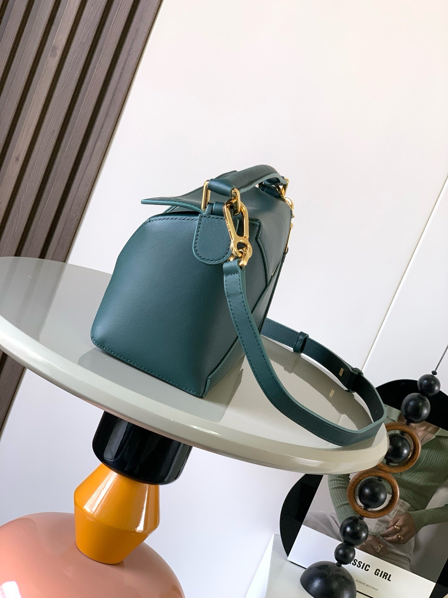 Loewe Puzzle