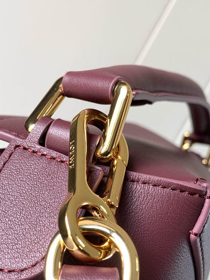 Loewe Puzzle