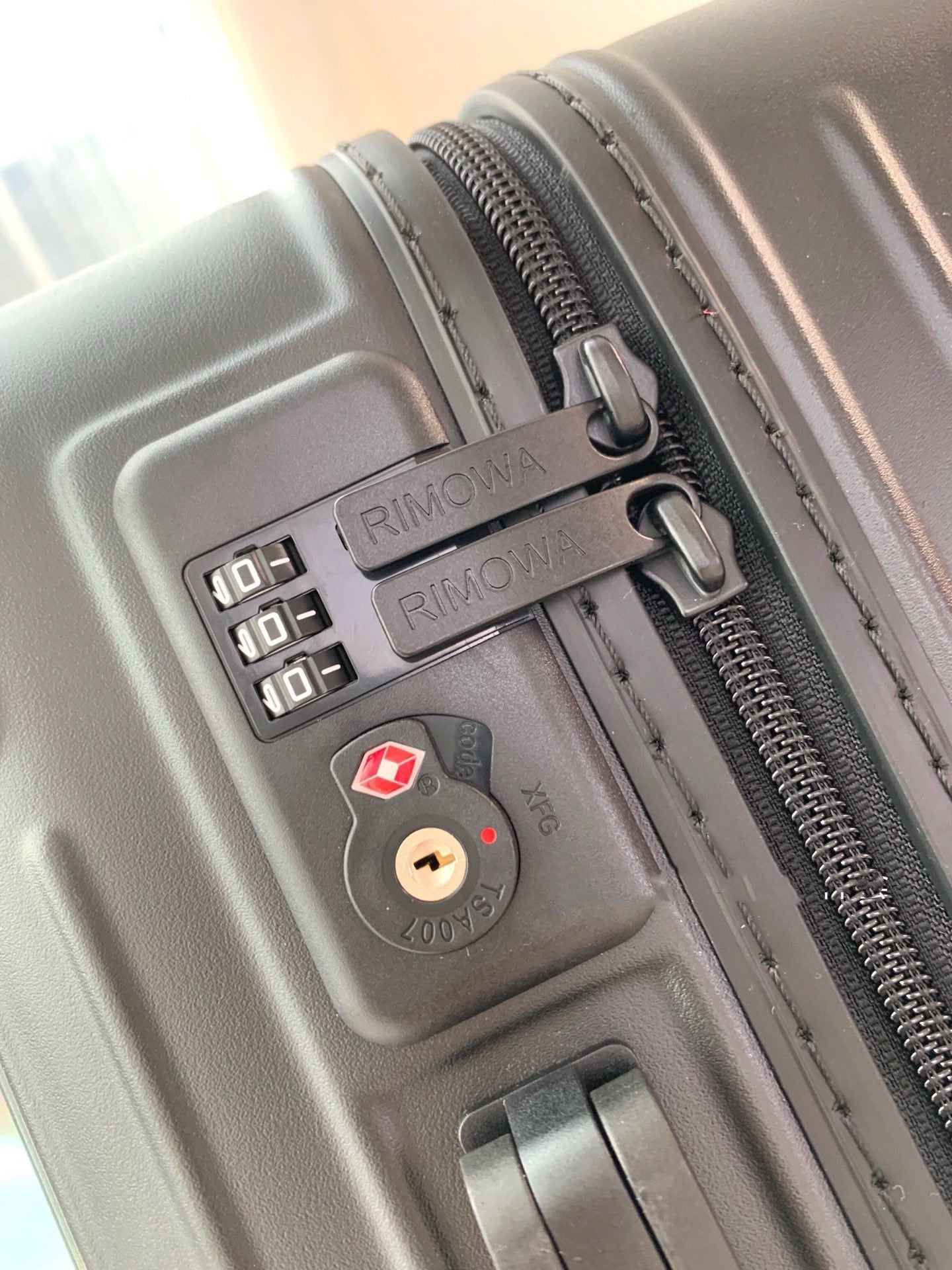 Rimowa Luggage Essential