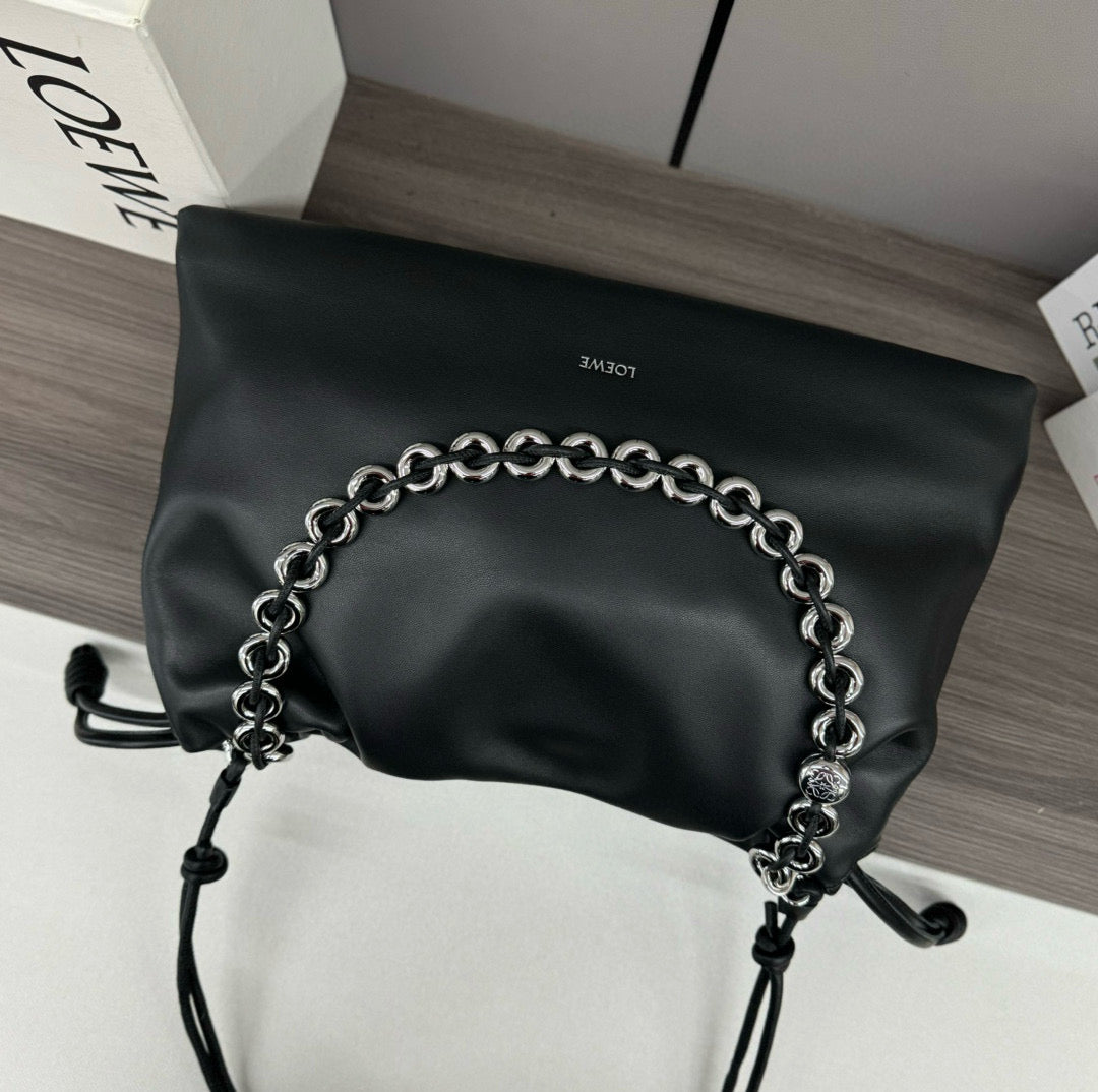 Loewe Flamenco