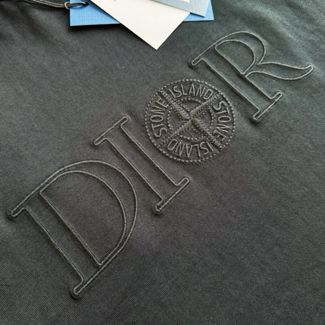 CD T-shirt