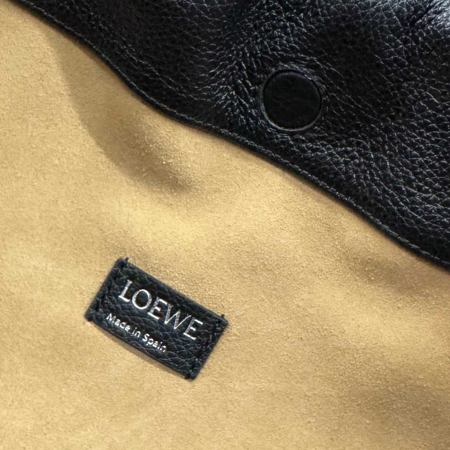 Loewe Flamenco