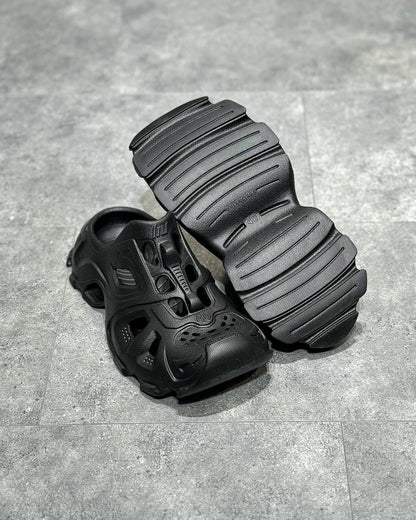 BLCG SANDALS