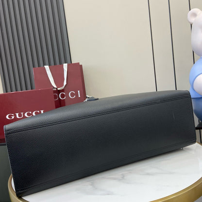 GC Jackie Tote