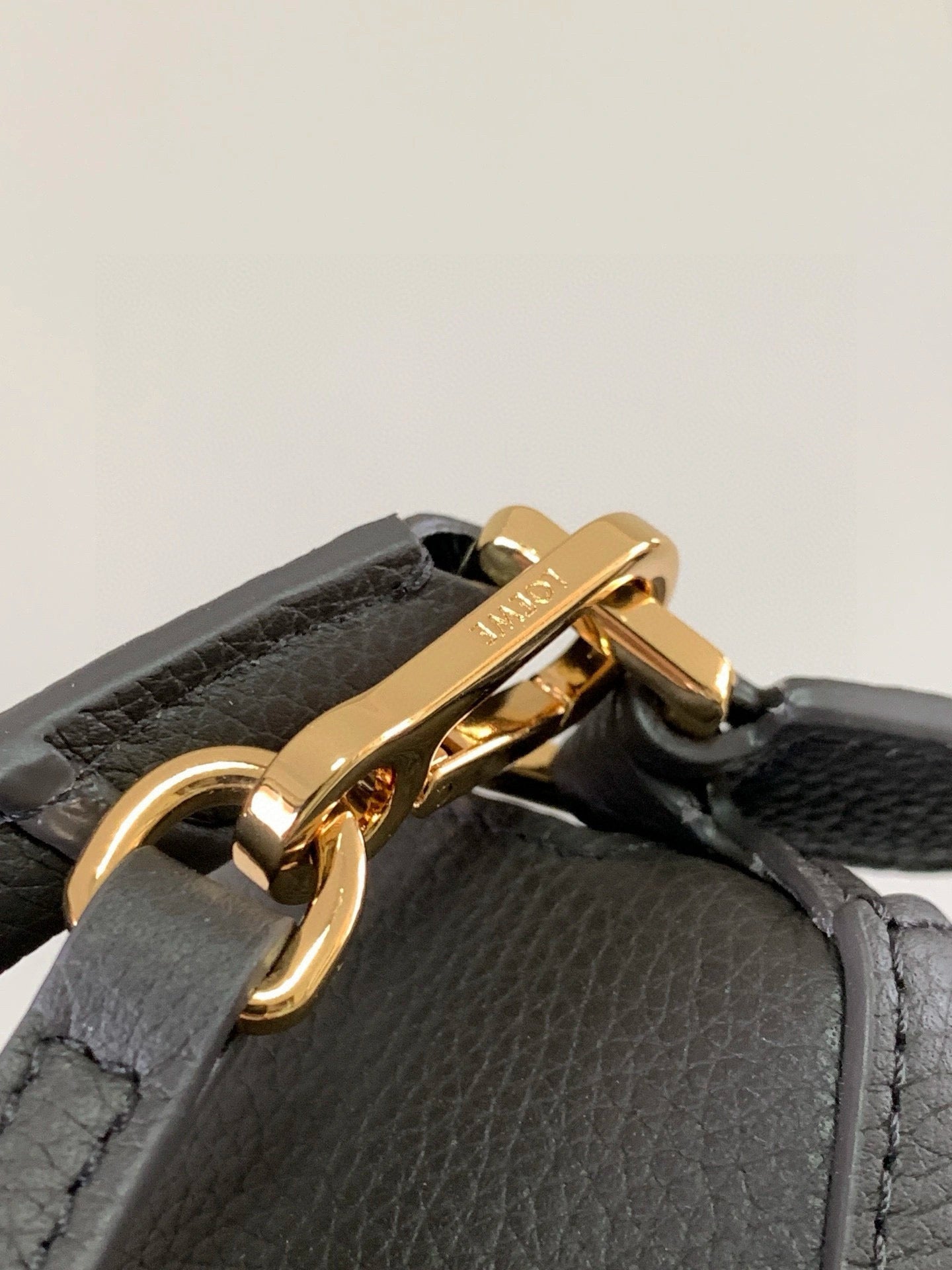 Loewe Puzzle