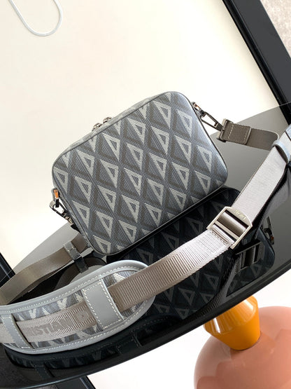 CD Diamond Messager Bag
