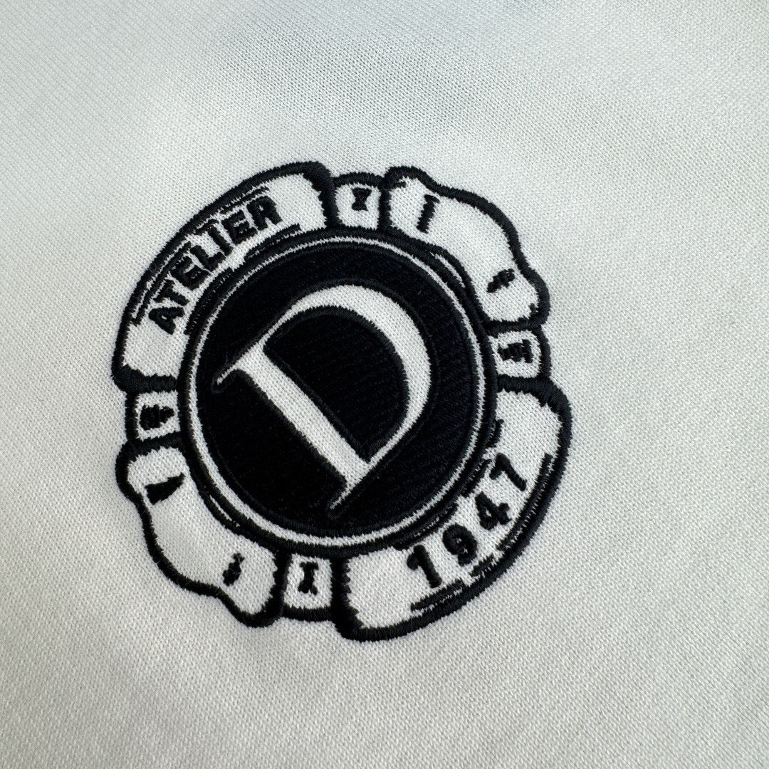 CD T-shirt