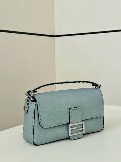 Fendi Baguette
