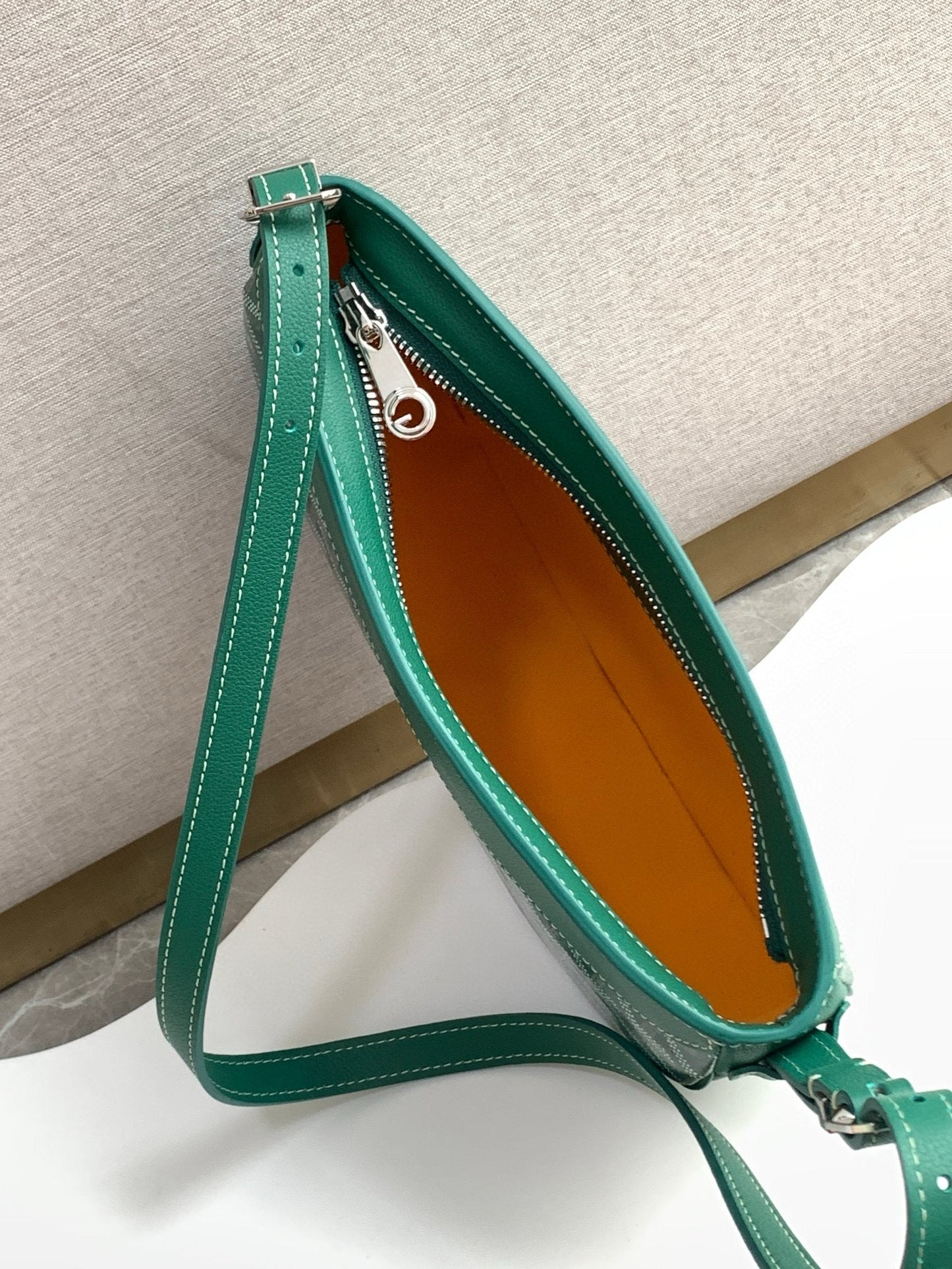 Goyard Hirondelle