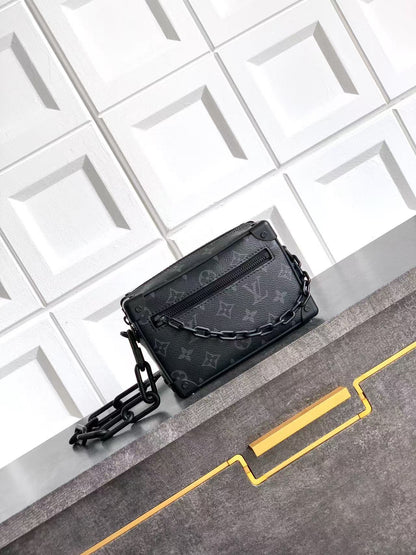 Lv soft trunk