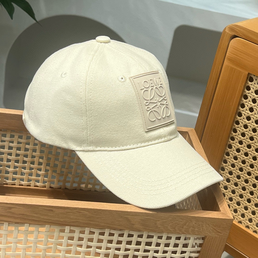 Loewe Cap