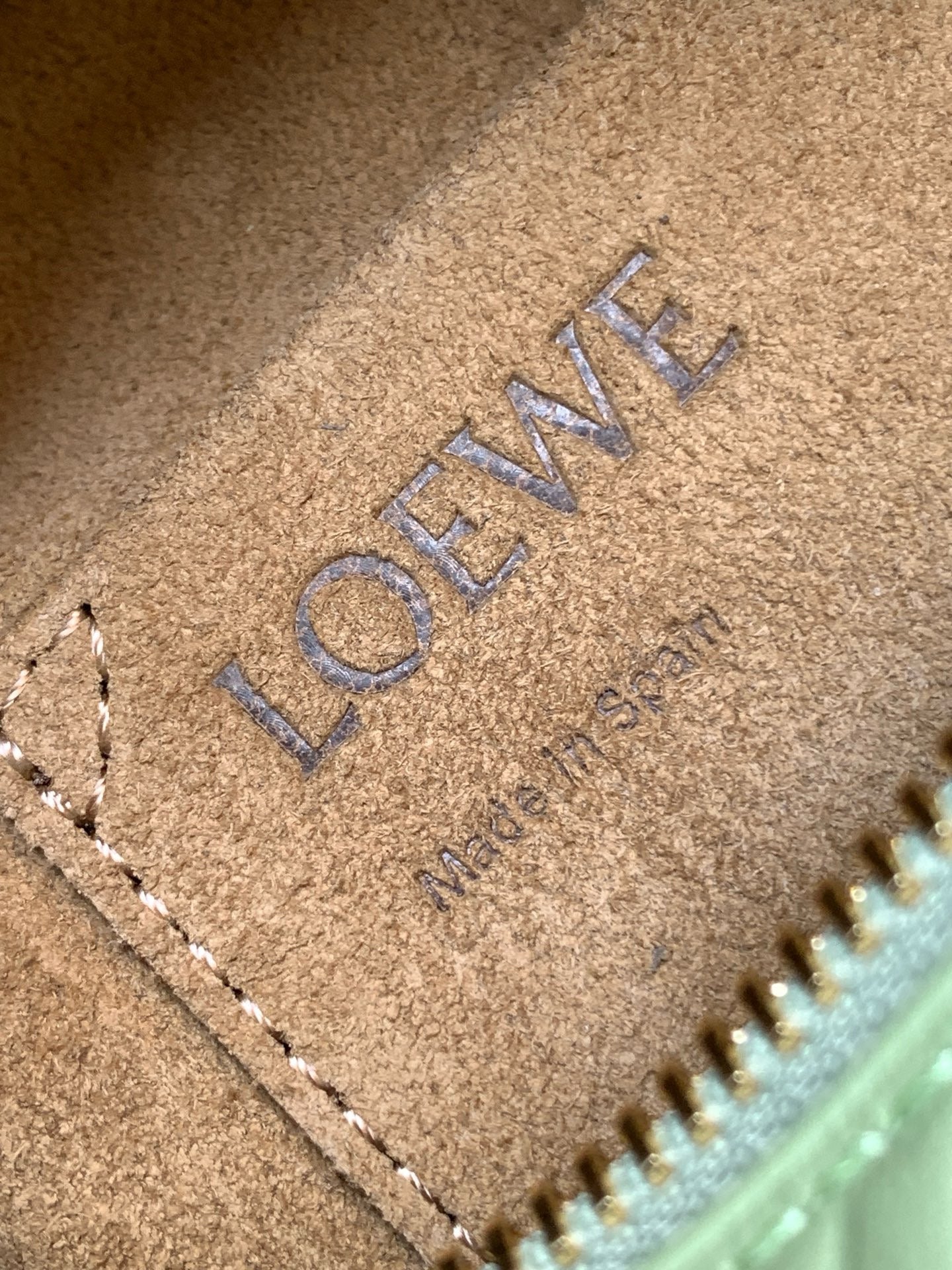 Loewe Puzzle