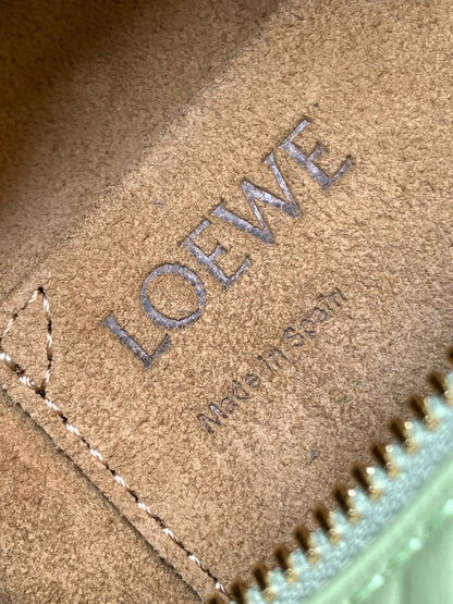 Loewe Puzzle