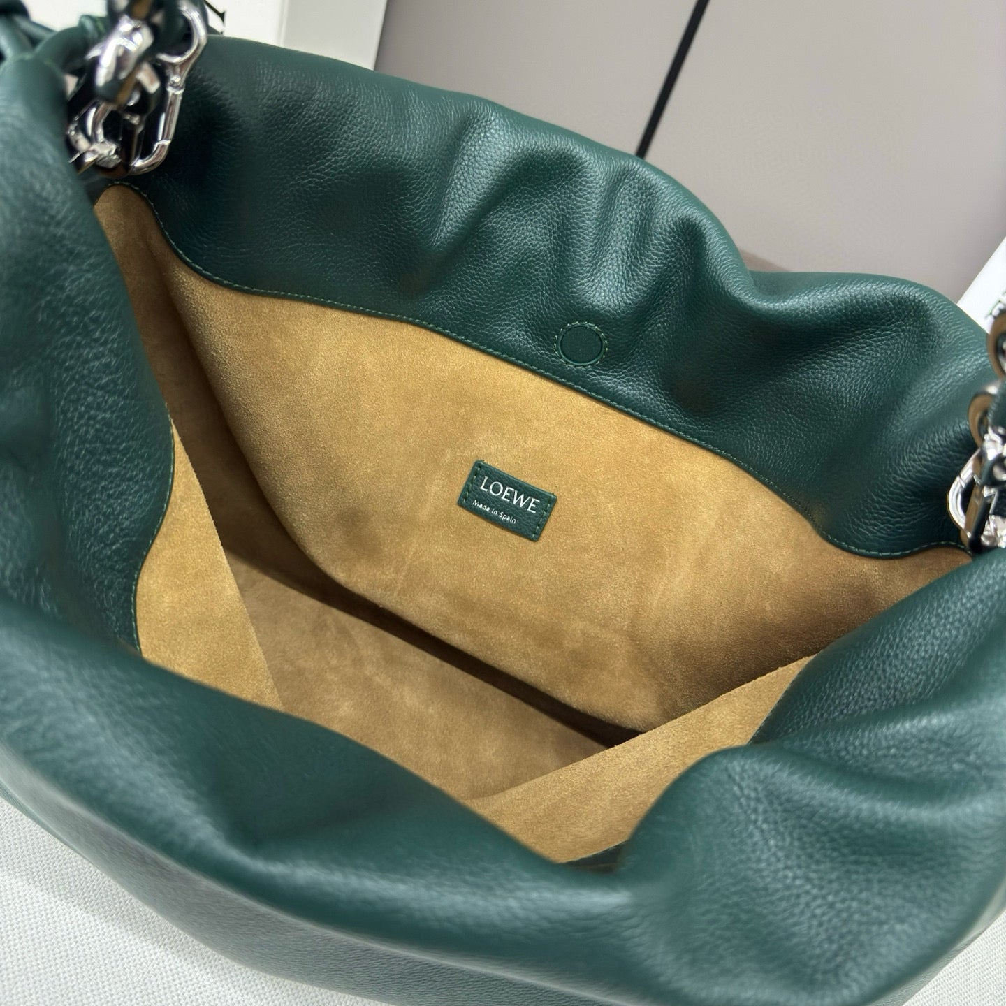 Loewe Flamenco