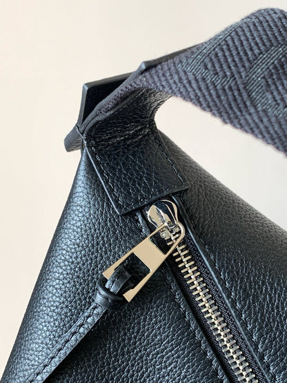 Loewe Cubi