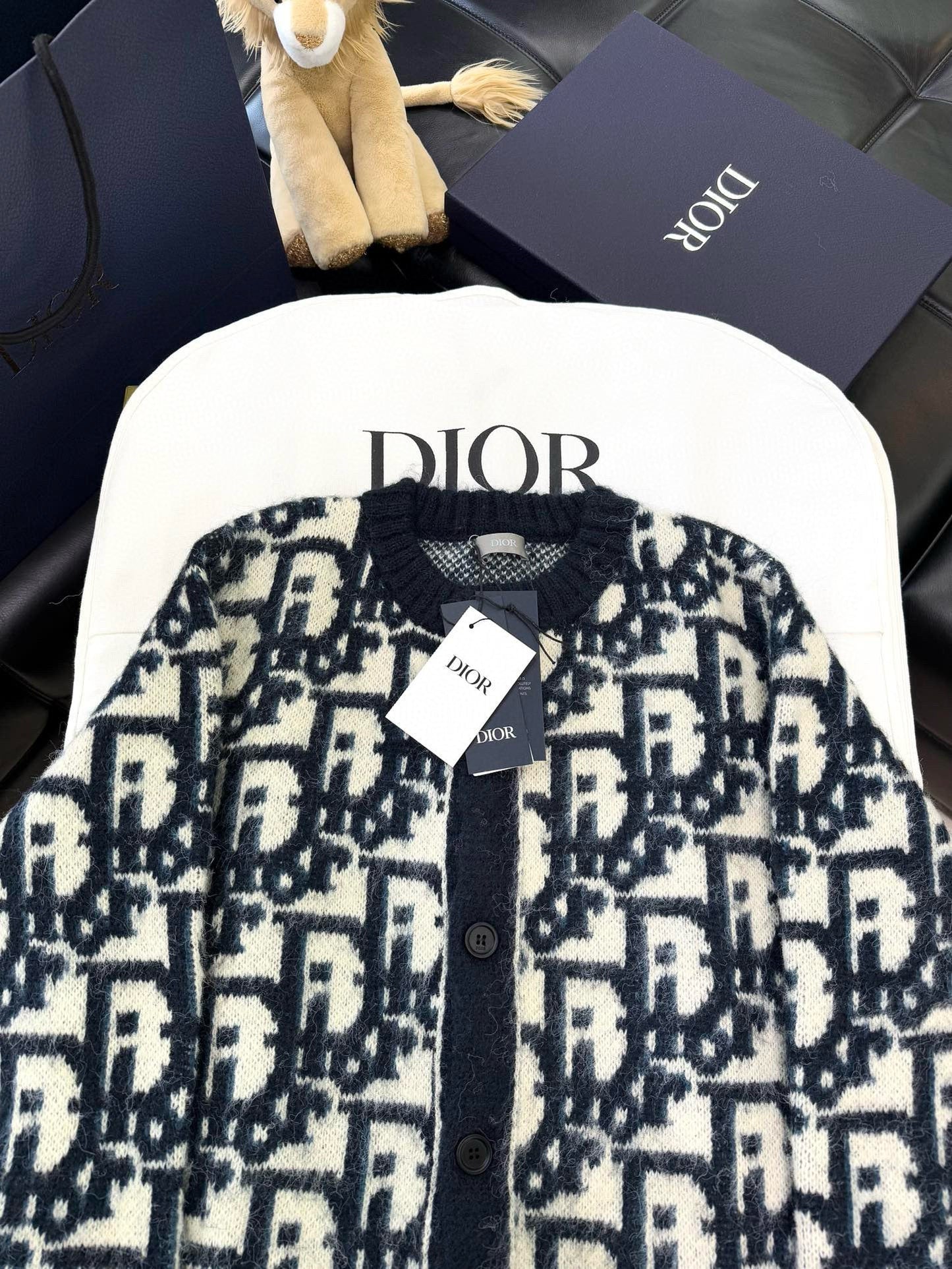CD Cardigan