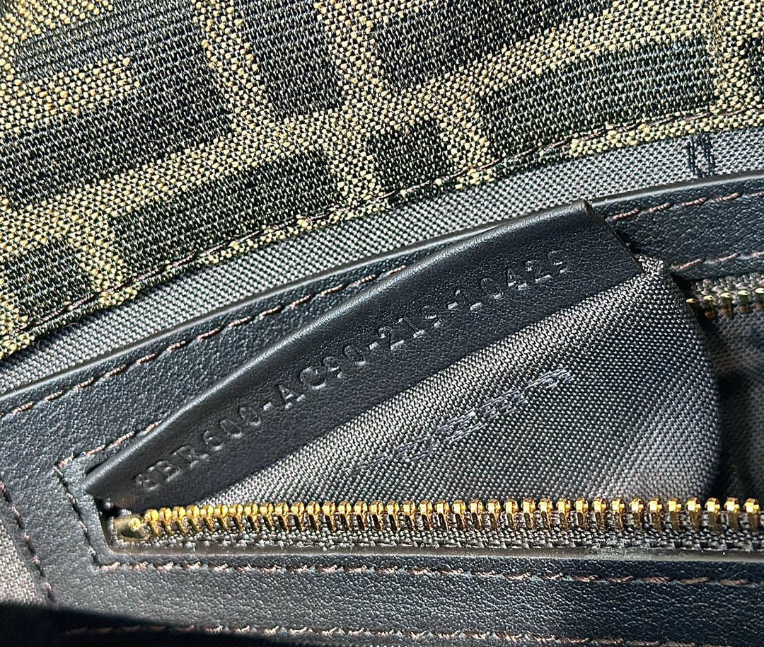 Fendi Baguette