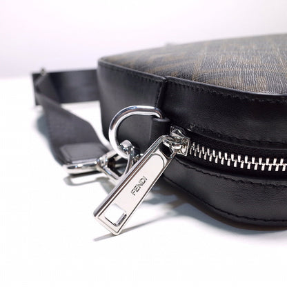 FENDI MESSENGER 22*15*4.5