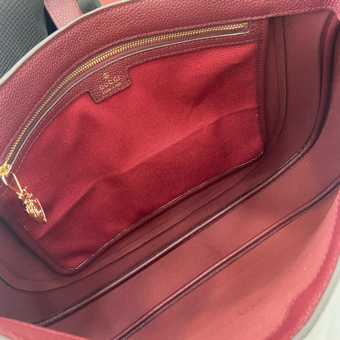 GC Shoulder Bag