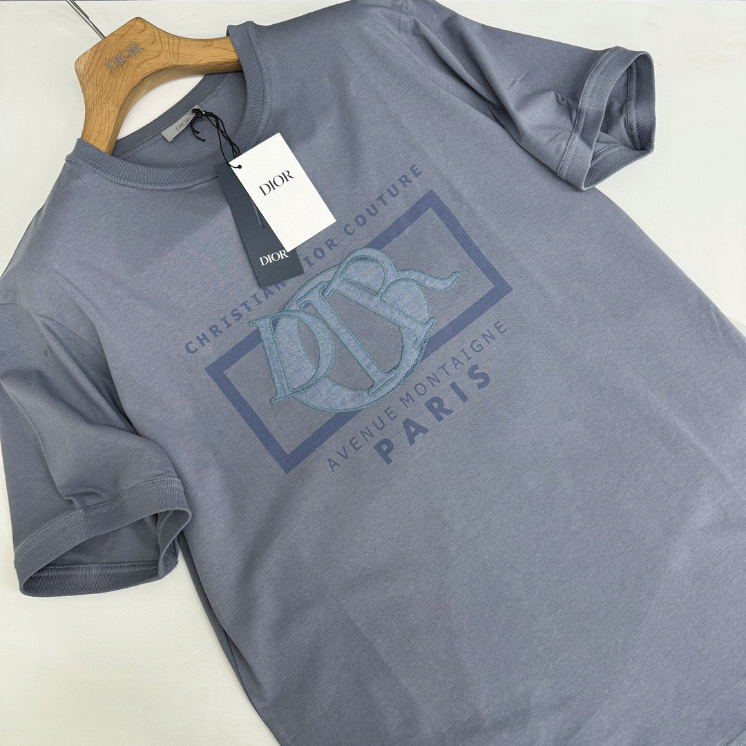 CD T-shirt