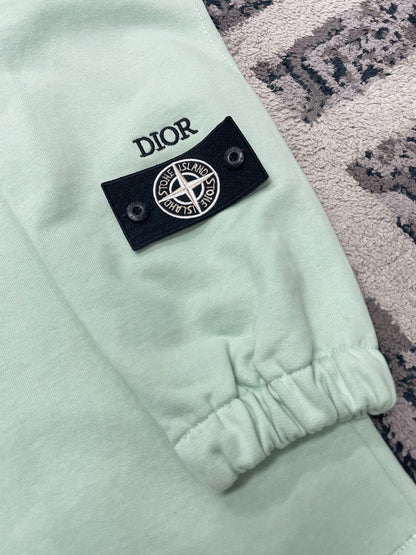 CD Sweater