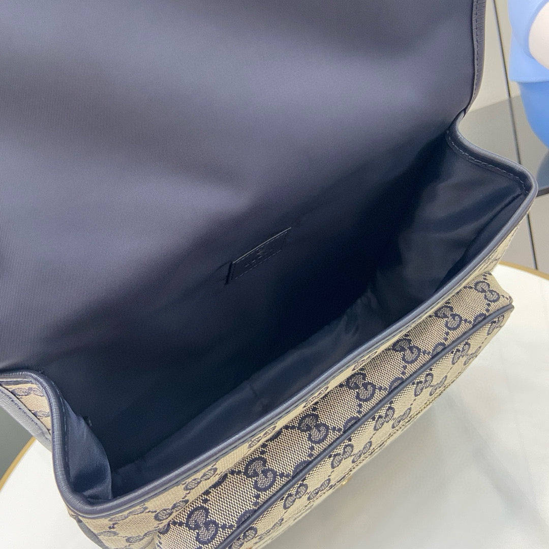 GC Messenger Bag