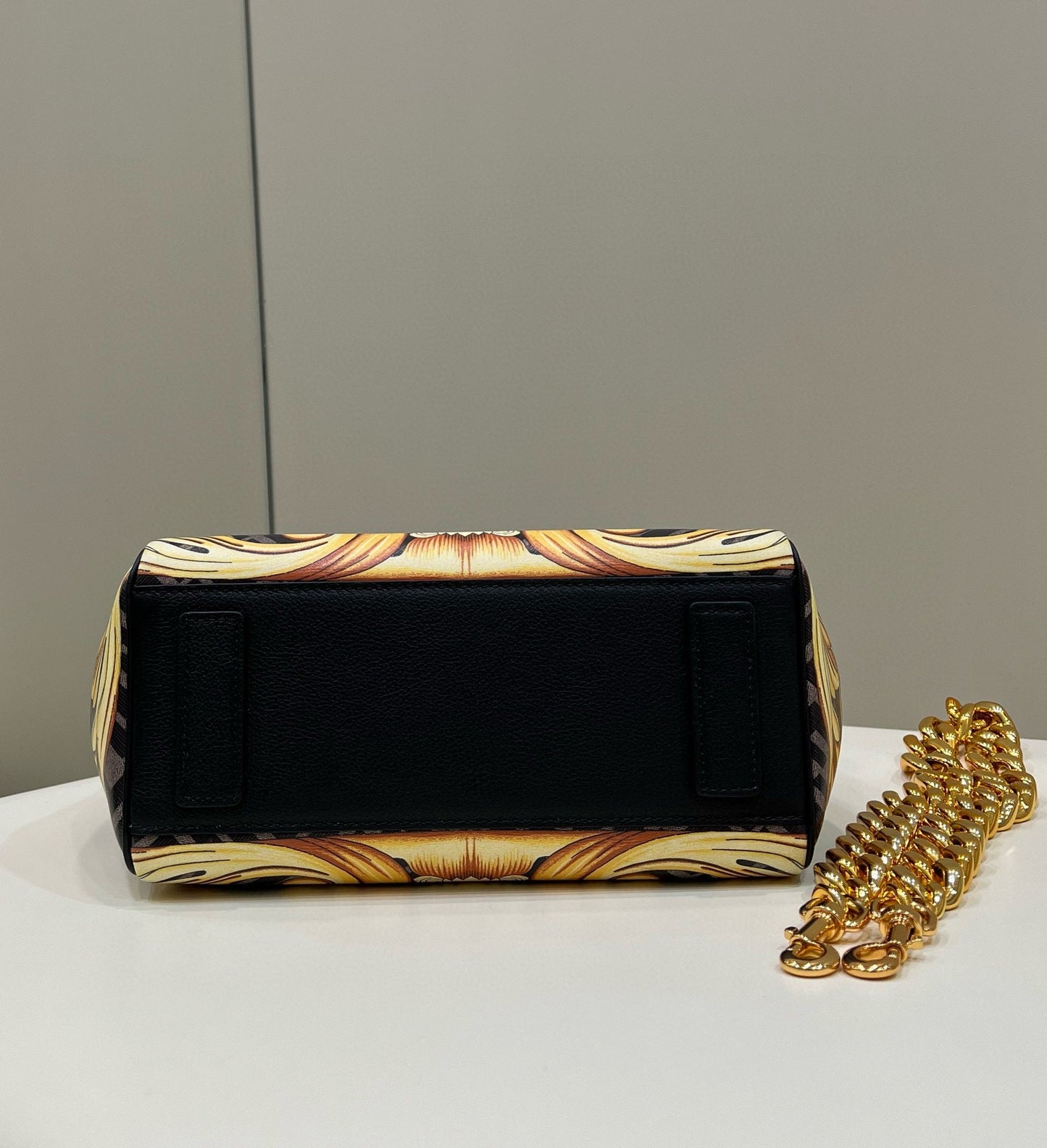 Fendi Fendace
