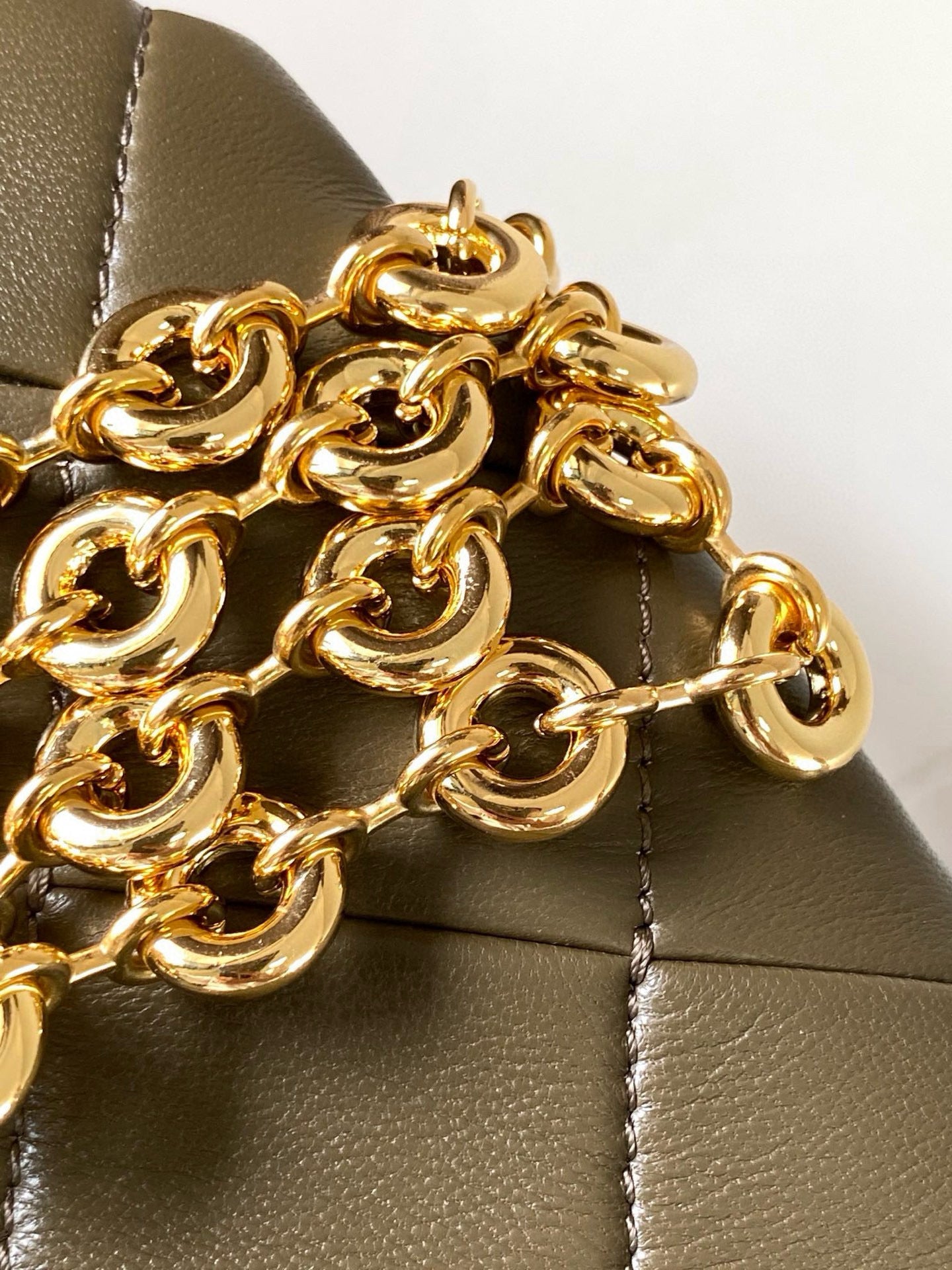 Loewe Goya Puffer