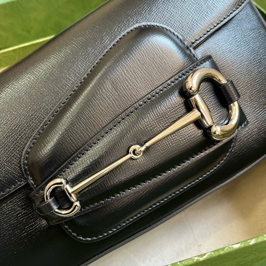 GC Horsebit