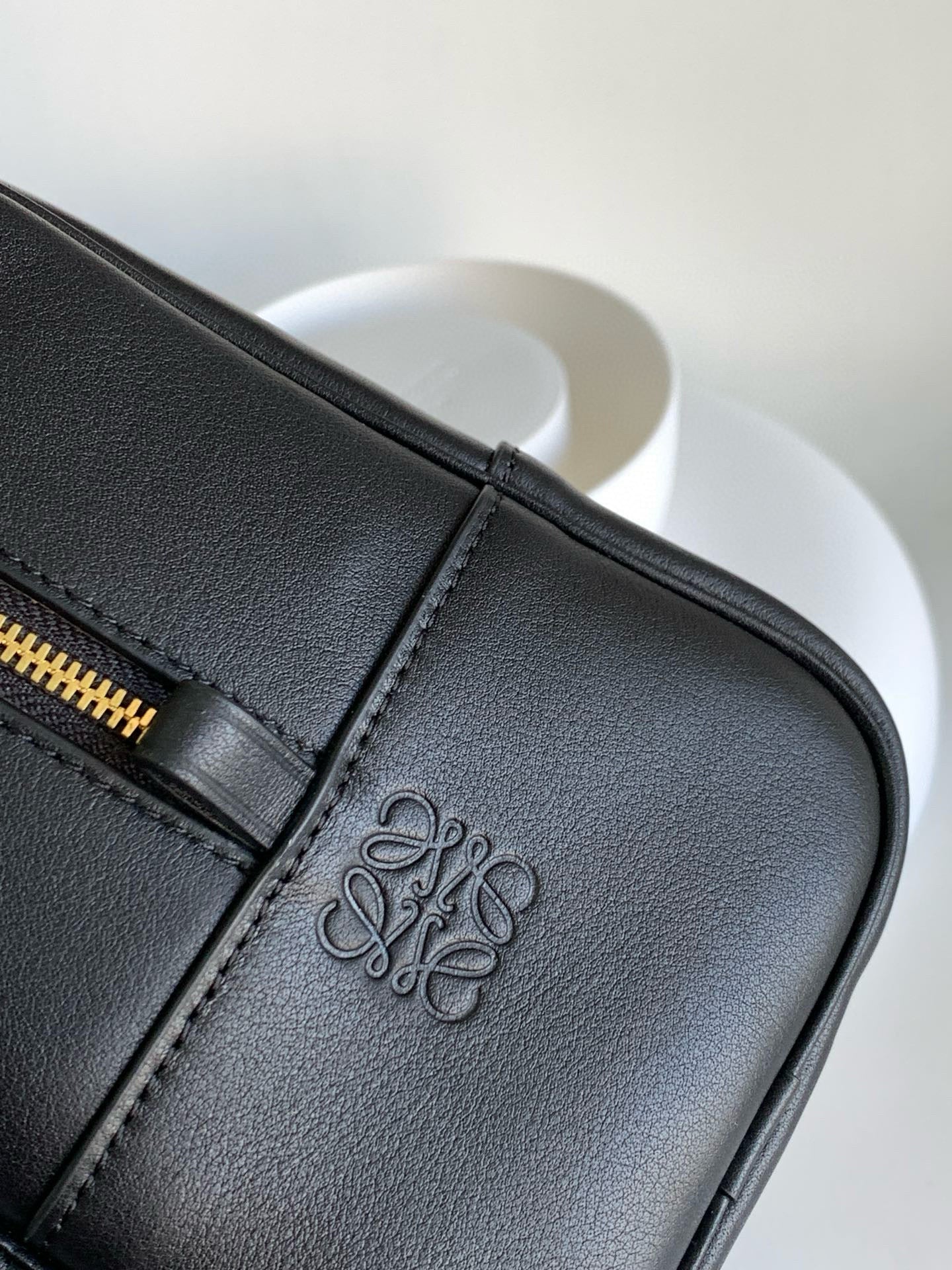 Loewe Amazona 16