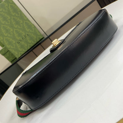 GC Shoulder Bag
