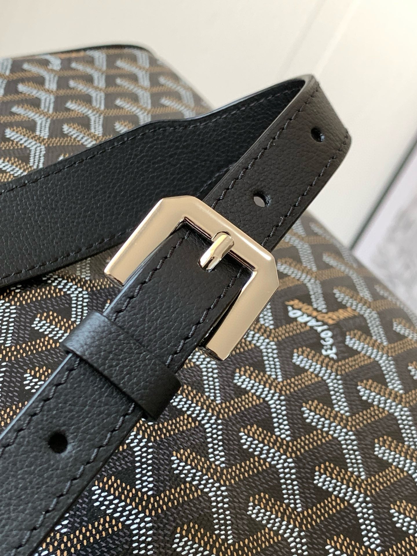 Goyard Voltaire Bag