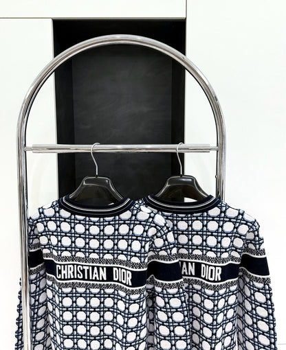 CD Sweater