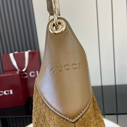 GC Shoulder Bag