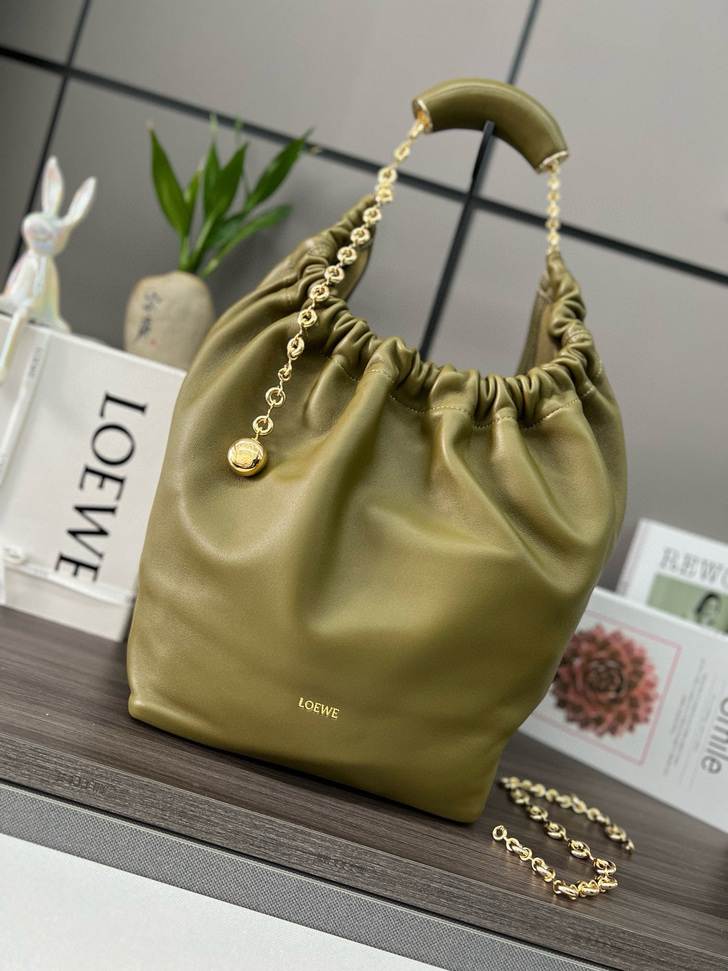 Loewe Squeeze Purse
