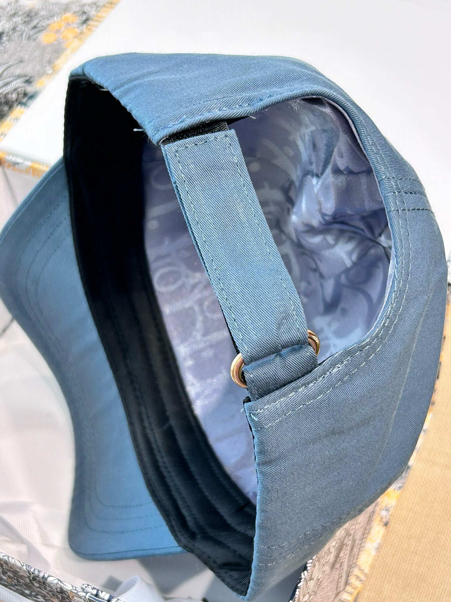 CD Cap