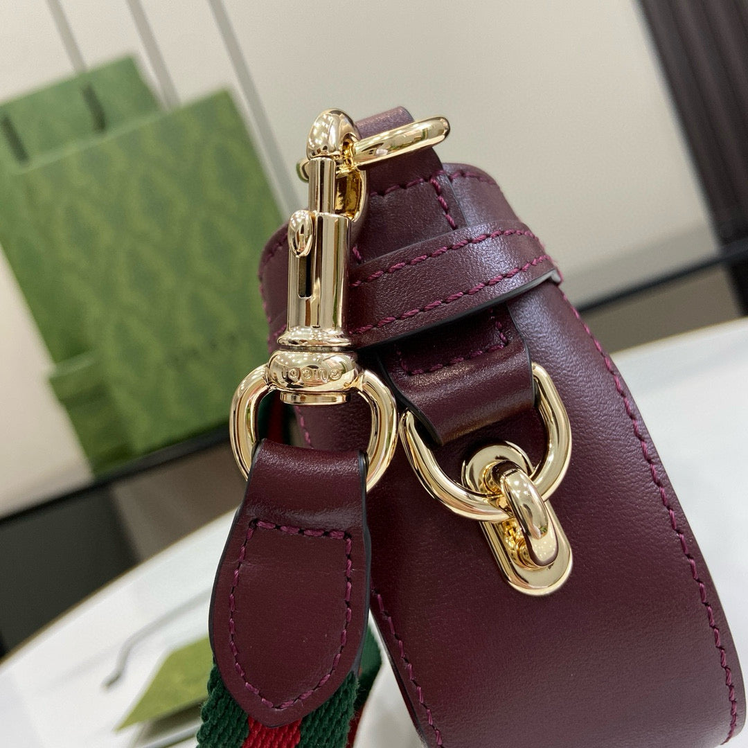 GC Shoulder Bag