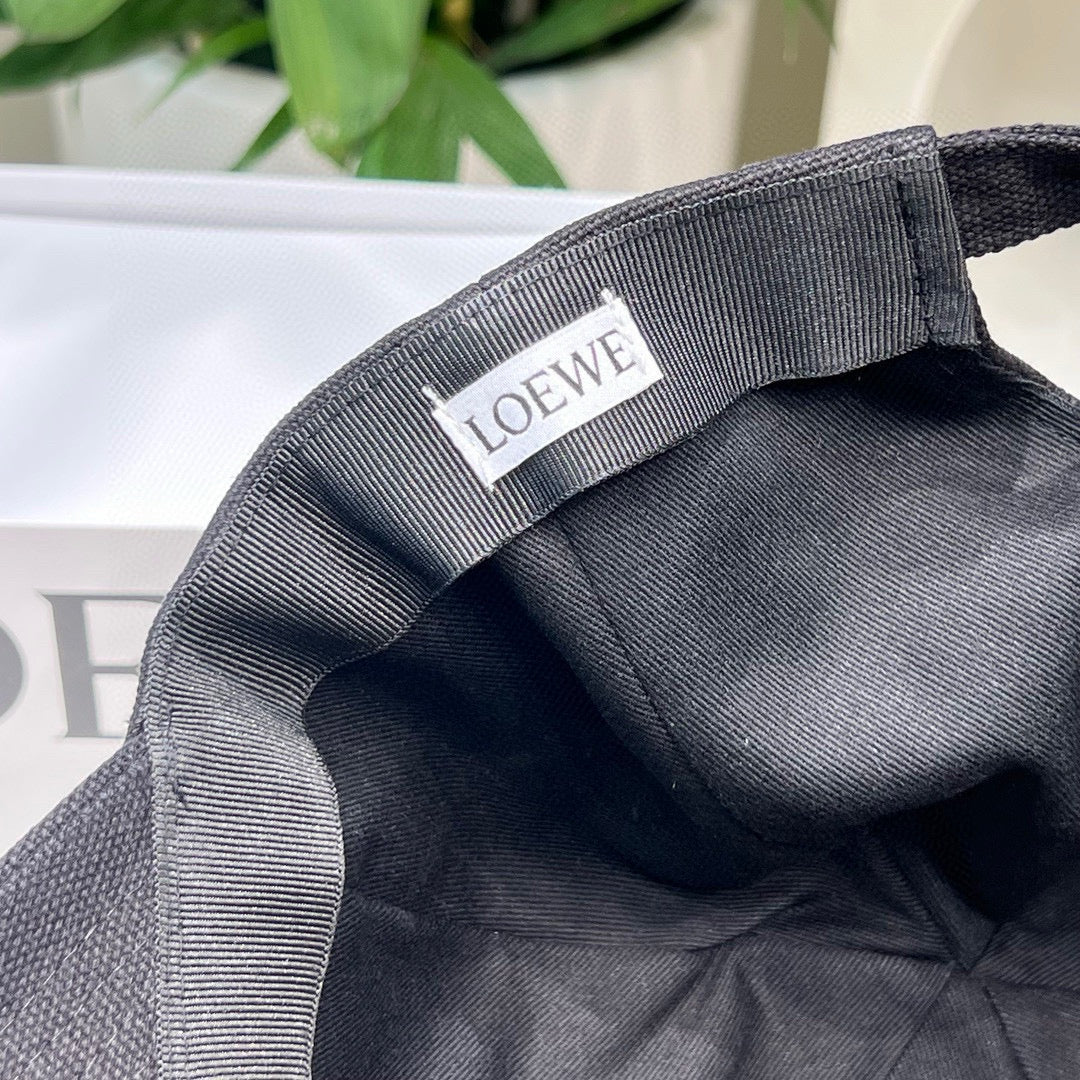 Loewe Cap