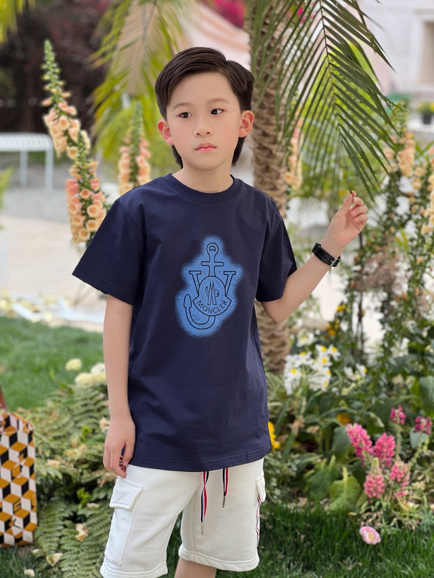 Moncler T-shirt