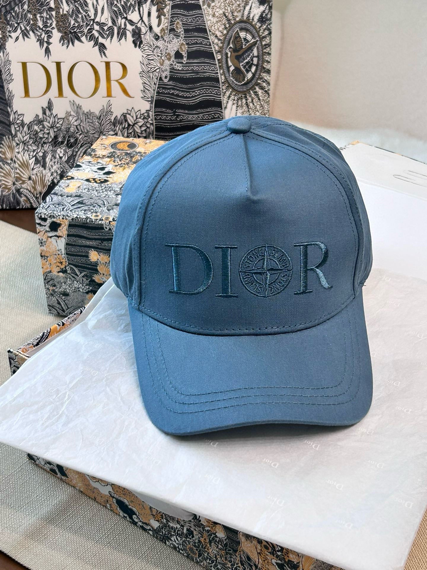 CD Cap