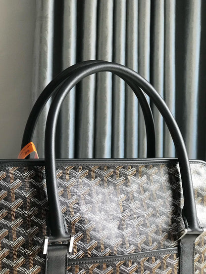 Goyard Bourgogne 35x39x11cm
