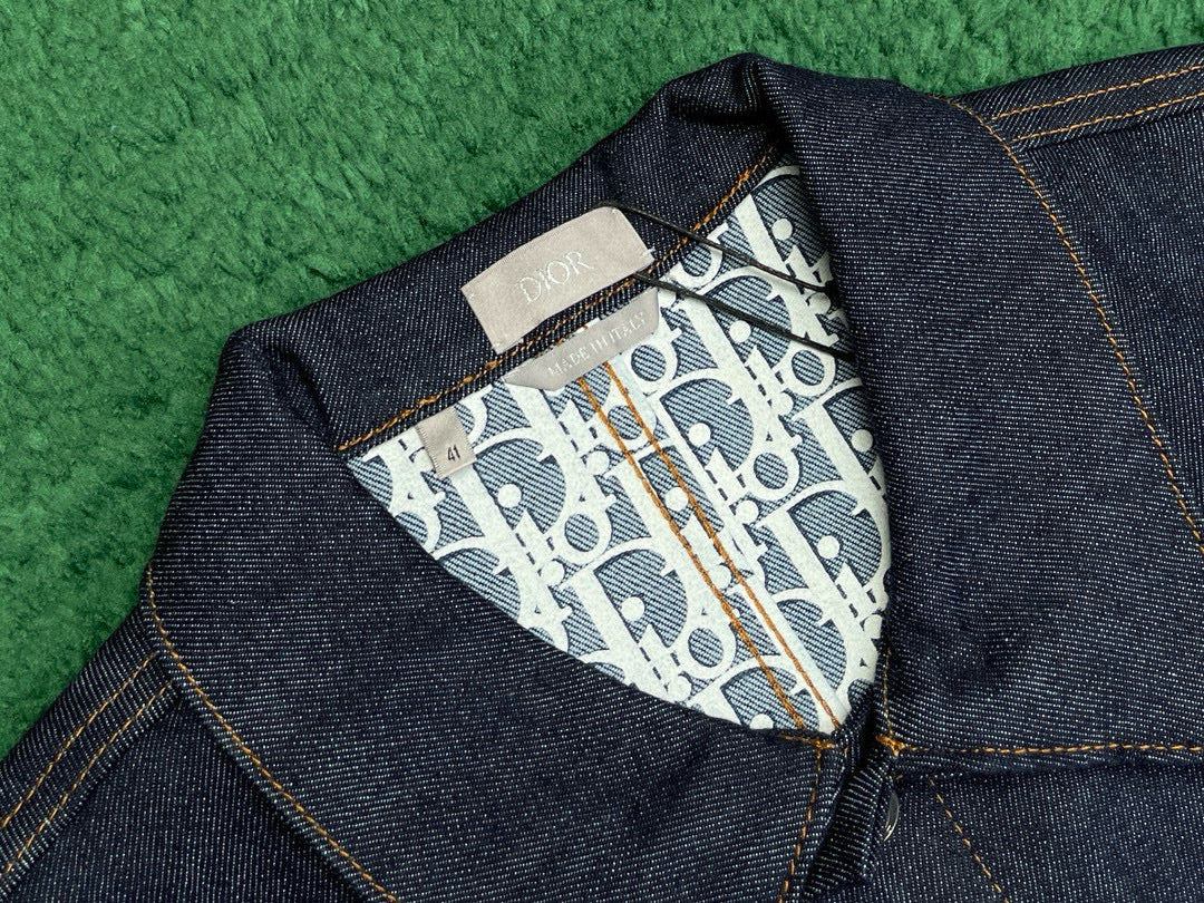 CD Jacket