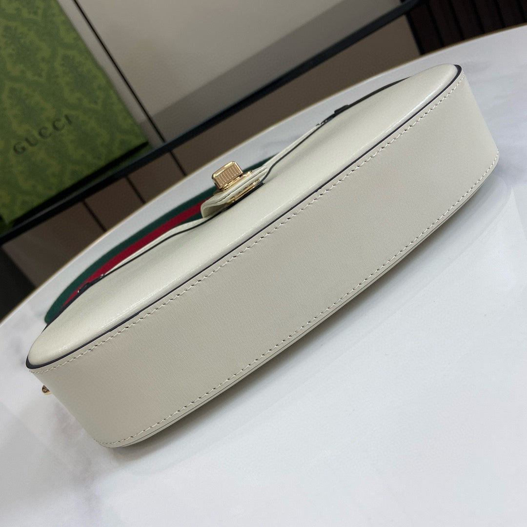 GC Shoulder Bag