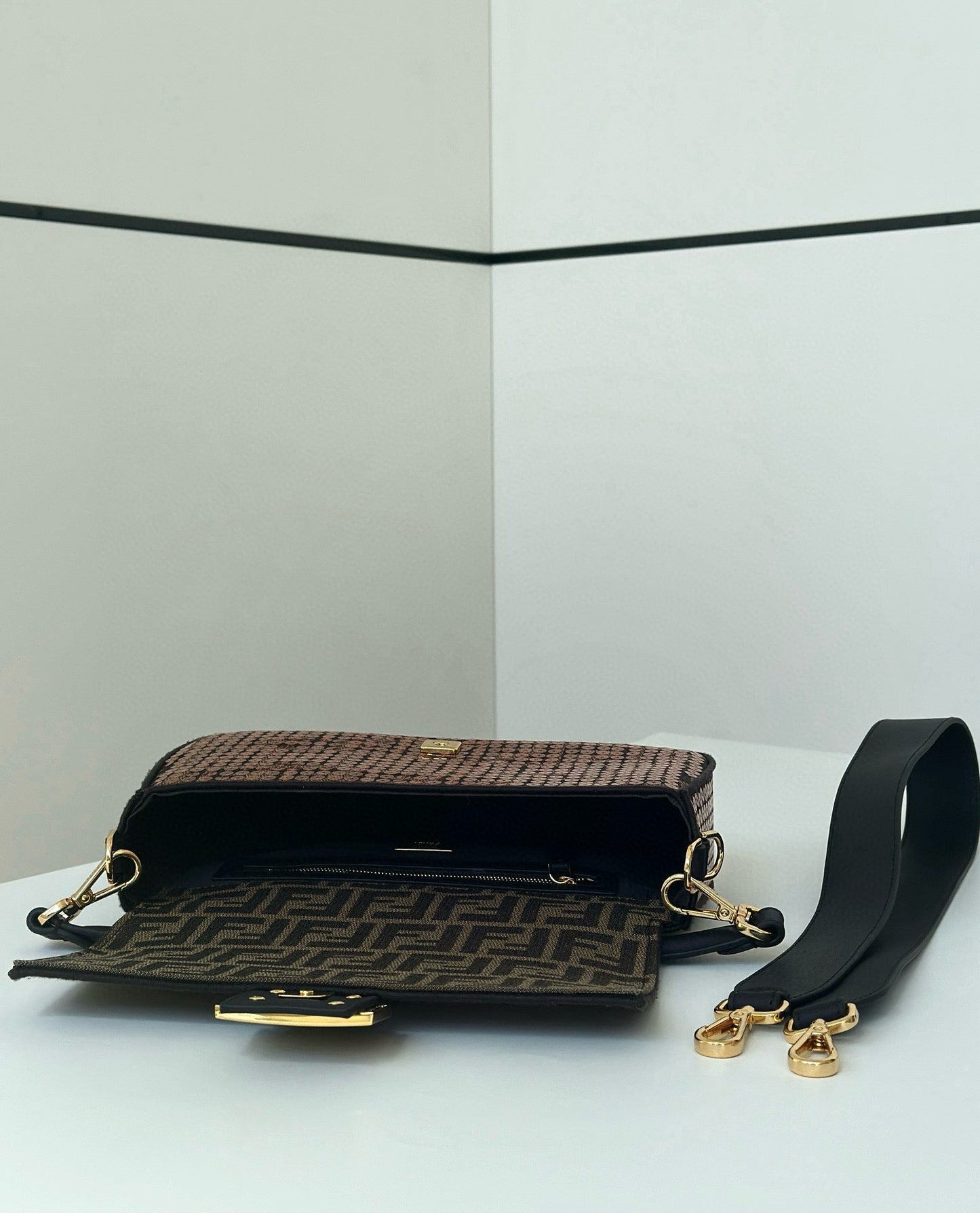 Fendi Baguette