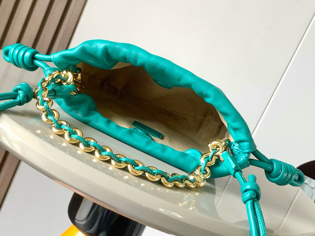Loewe Flamenco
