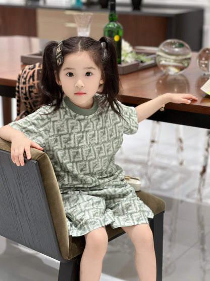 Fendi T-Shirt/Short Pant Set