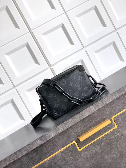 Lv soft trunk